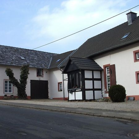 Hotel Haus Klara Mannebach  Zewnętrze zdjęcie